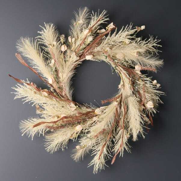 Faux Pampas Natural Wreath, cream and brown colours