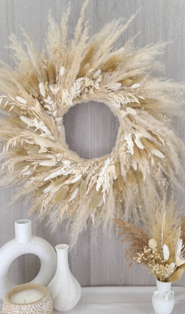 Fluffy Pampas grass neutral wreath